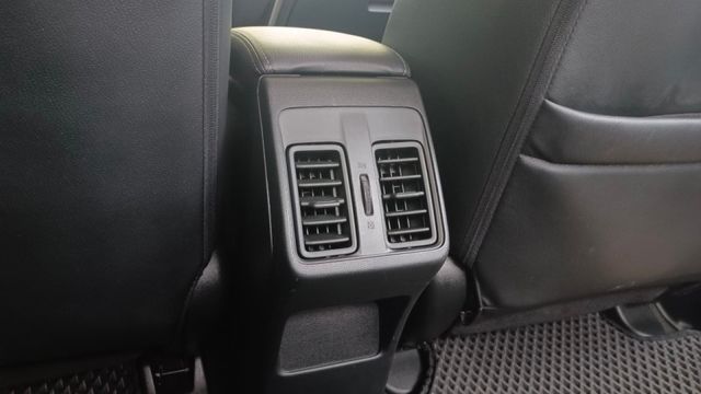 賞車前請先電話或LINE連絡預約!優惠賞車專線  第13張相片