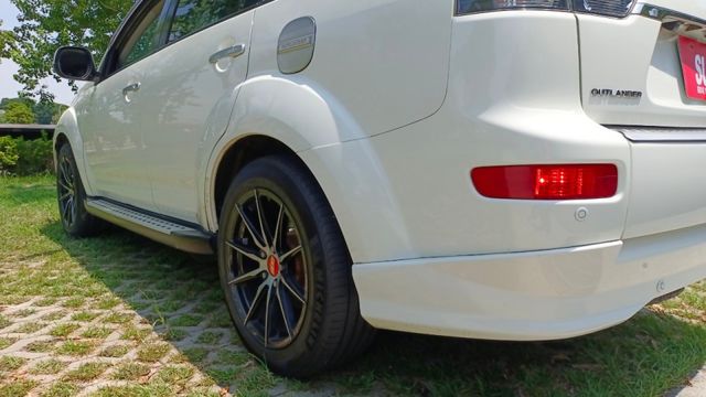 賞車前請先電話或LINE連絡預約!優惠賞車專線  第19張相片