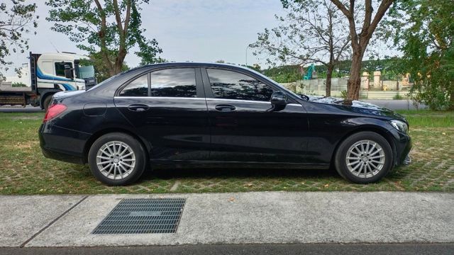 賞車前請先電話或LINE連絡預約!優惠賞車專線  第5張相片