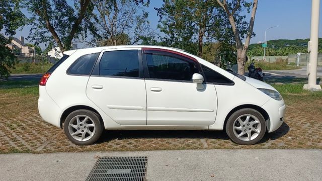 賞車前請先電話或LINE連絡預約!優惠賞車專線  第5張相片
