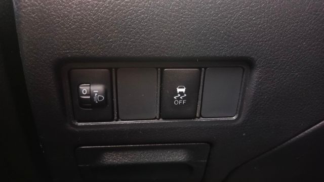 賞車前請先電話或LINE連絡預約!優惠賞車專線  第15張相片