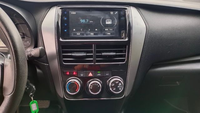 賞車前請先電話或LINE連絡預約!優惠賞車專線  第11張相片