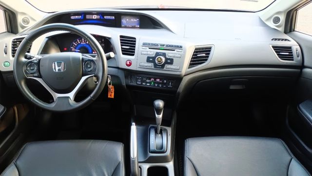 賞車前請先電話或LINE連絡預約!優惠賞車專線  第10張相片