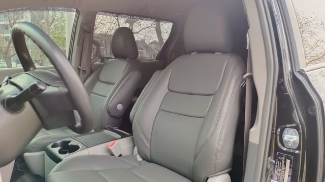 賞車前請先電話或LINE連絡預約!優惠賞車專線  第6張相片