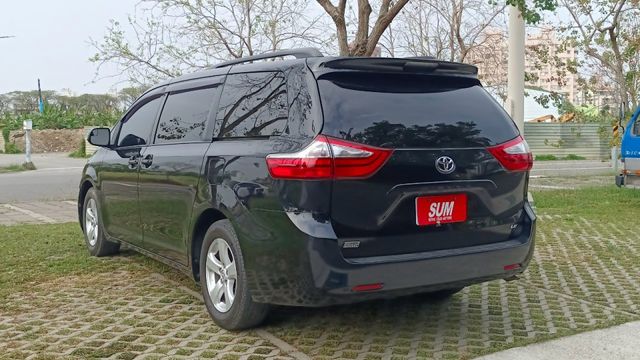 賞車前請先電話或LINE連絡預約!優惠賞車專線  第16張相片