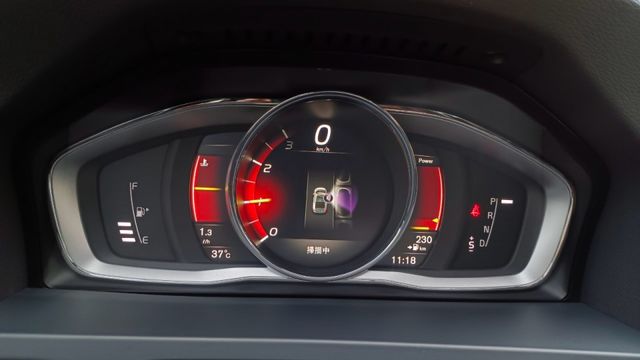 賞車前請先電話或LINE連絡預約!優惠賞車專線  第15張相片