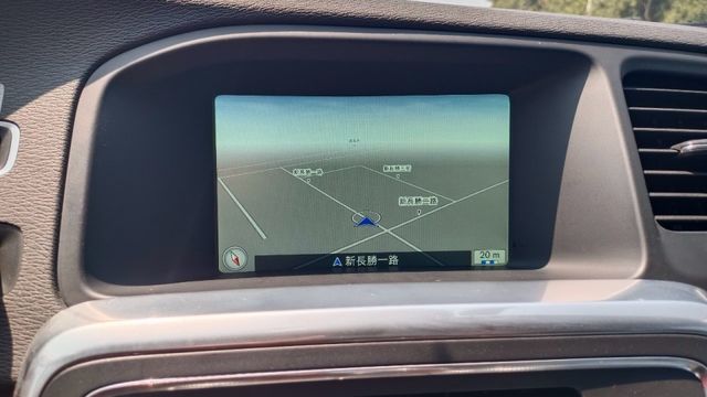 賞車前請先電話或LINE連絡預約!優惠賞車專線  第16張相片