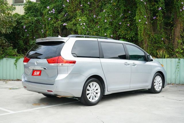 賞車前請先電話或LINE連絡預約!優惠賞車專線  第17張相片
