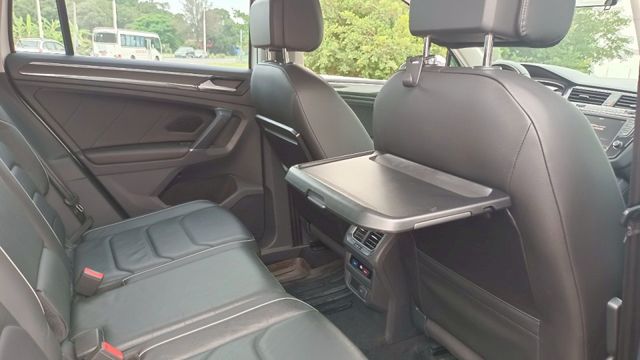賞車前請先電話或LINE連絡預約!優惠賞車專線  第9張相片