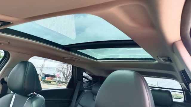 賞車前請先電話或LINE連絡預約!優惠賞車專線  第11張相片