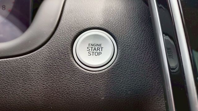 賞車前請先電話或LINE連絡預約!優惠賞車專線  第12張相片