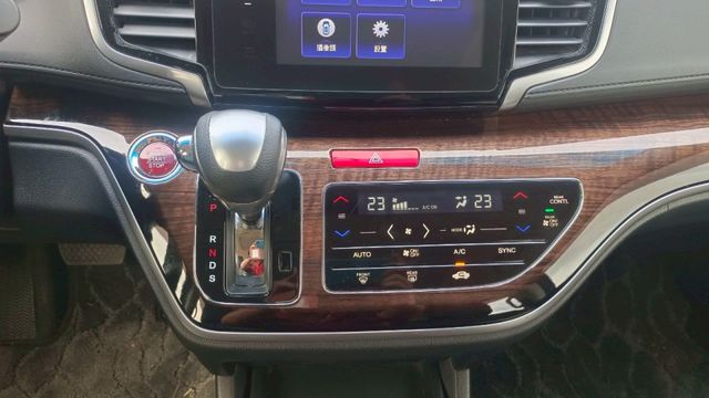 賞車前請先電話或LINE連絡預約!優惠賞車專線  第12張相片