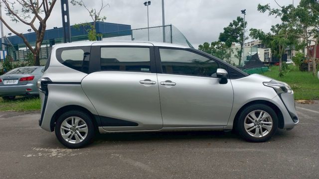 賞車前請先電話或LINE連絡預約!優惠賞車專線  第4張相片