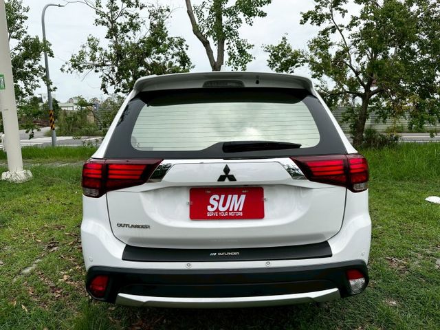 賞車前請先電話或LINE連絡預約!優惠賞車專線  第18張相片