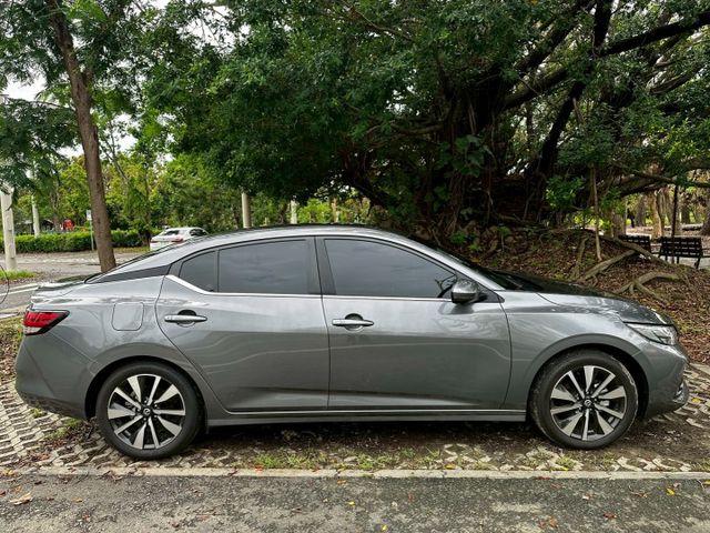 賞車前請先電話或LINE連絡預約!優惠賞車專線  第2張相片