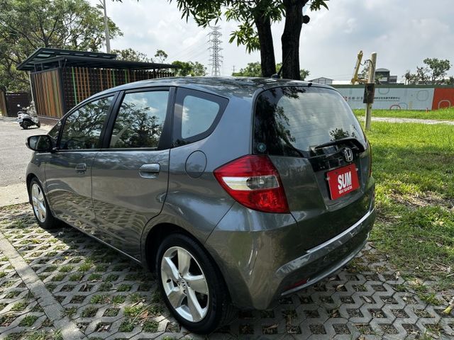 賞車前請先電話或LINE連絡預約!優惠賞車專線  第4張相片