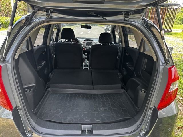 賞車前請先電話或LINE連絡預約!優惠賞車專線  第8張相片