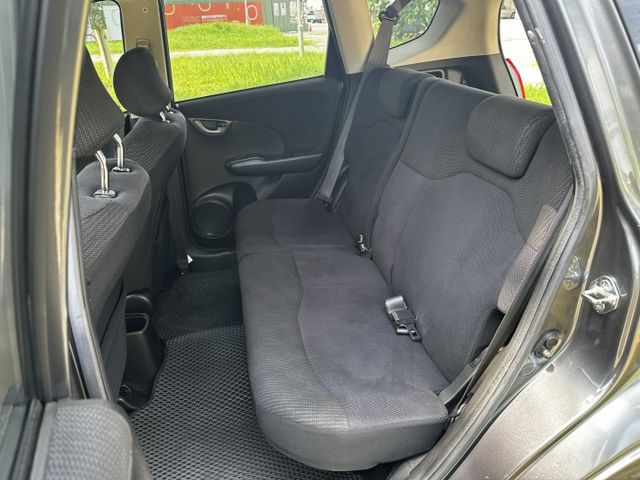 賞車前請先電話或LINE連絡預約!優惠賞車專線  第10張相片