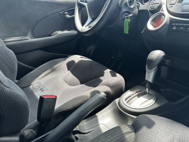 賞車前請先電話或LINE連絡預約!優惠賞車專線  第19張相片