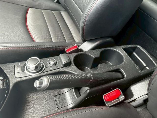 賞車前請先電話或LINE連絡預約!優惠賞車專線  第14張相片