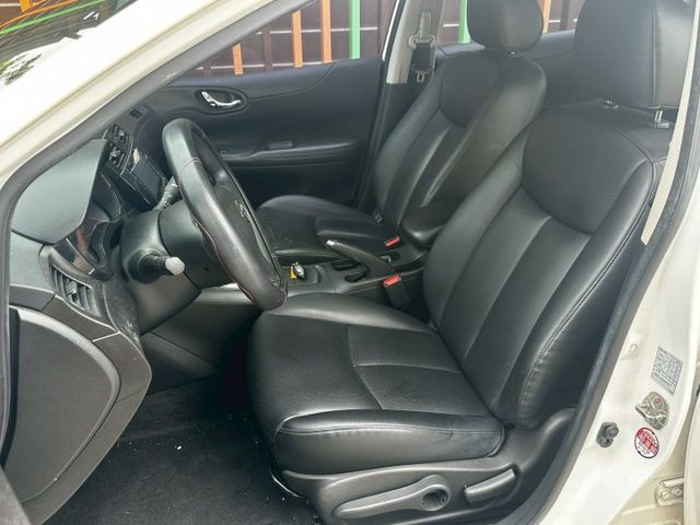 賞車前請先電話或LINE連絡預約!優惠賞車專線  第8張相片