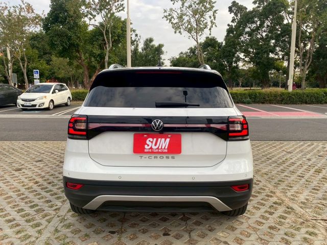 賞車前請先電話或LINE連絡預約!優惠賞車專線  第5張相片