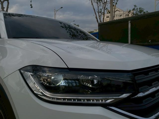 賞車前請先電話或LINE連絡預約!優惠賞車專線  第10張相片