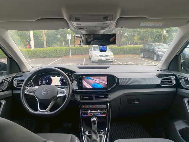 賞車前請先電話或LINE連絡預約!優惠賞車專線  第15張相片