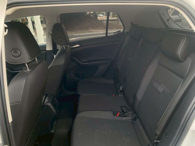 賞車前請先電話或LINE連絡預約!優惠賞車專線  第18張相片