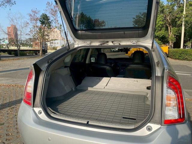 賞車前請先電話或LINE連絡預約!優惠賞車專線  第9張相片