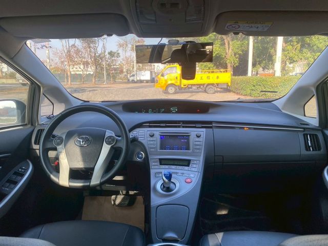 賞車前請先電話或LINE連絡預約!優惠賞車專線  第11張相片