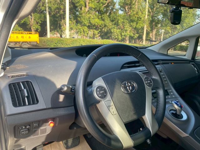 賞車前請先電話或LINE連絡預約!優惠賞車專線  第13張相片