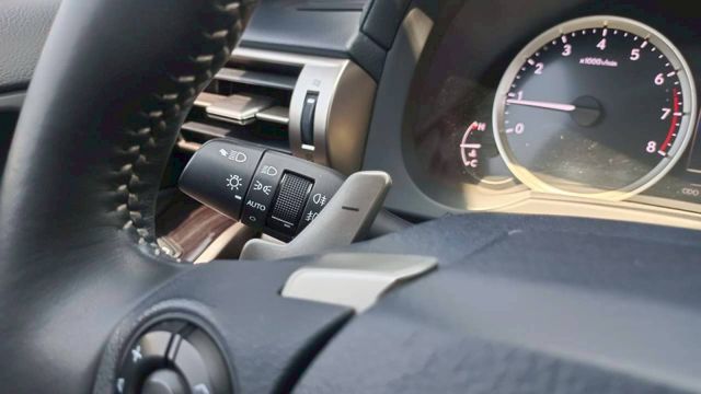 賞車前請先電話或LINE連絡預約!優惠賞車專線  第15張相片