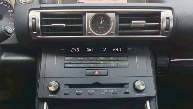 賞車前請先電話或LINE連絡預約!優惠賞車專線  第18張相片