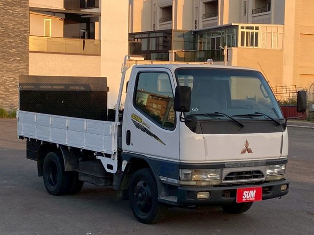 0929022755。陳老闆  手排 白 框式 升降尾門 引擎有整理工單 車況綿綿  第3張相片