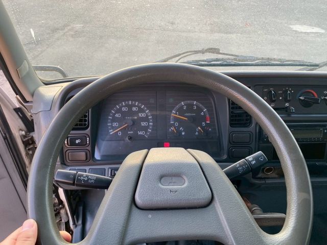 0929022755。陳老闆  手排 白 框式 升降尾門 引擎有整理工單 車況綿綿  第12張相片