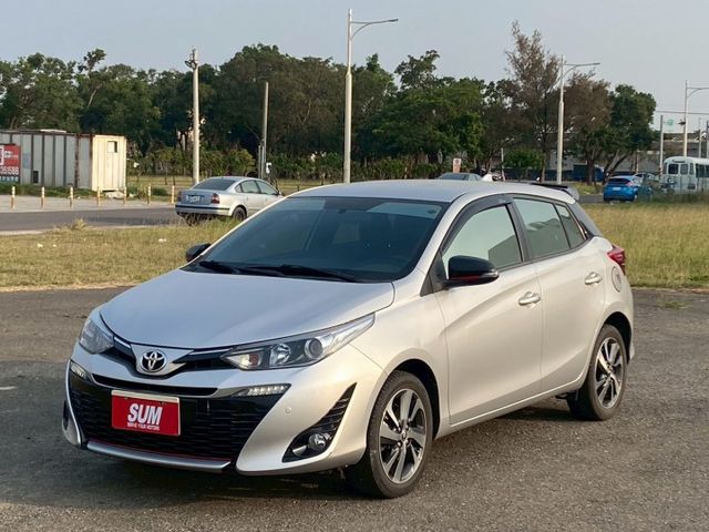 0929022755。陳老闆/免鑰匙 定速 電收折後視鏡 倒車顯影  第1張相片