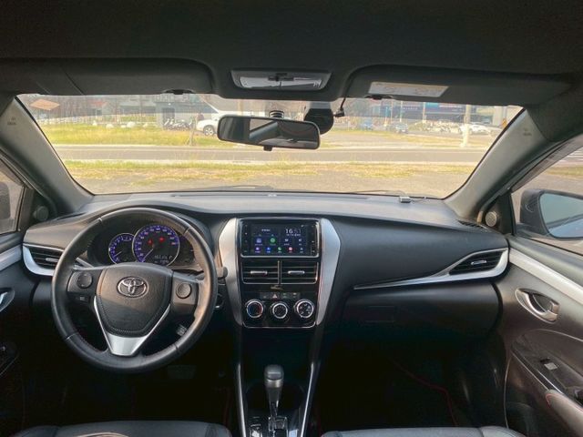 0929022755。陳老闆/免鑰匙 定速 電收折後視鏡 倒車顯影  第12張相片