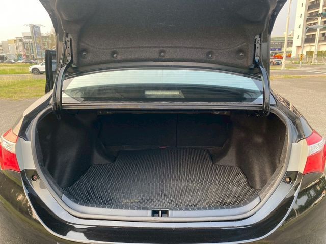 0929022755。陳老闆/免鑰匙 恆溫 定速 倒車 防滑 雷達  第8張相片