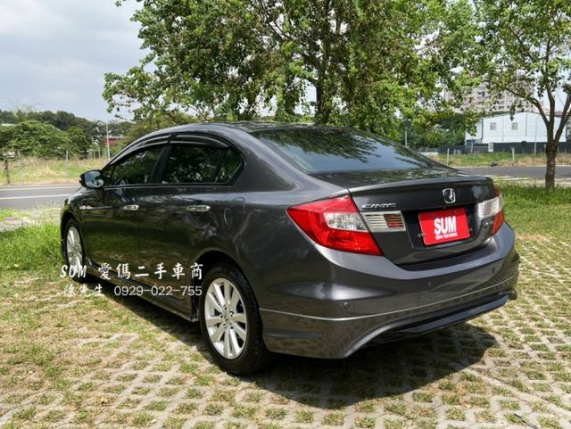 賞車前請先電話或LINE連絡預約!優惠賞車專線  第4張相片