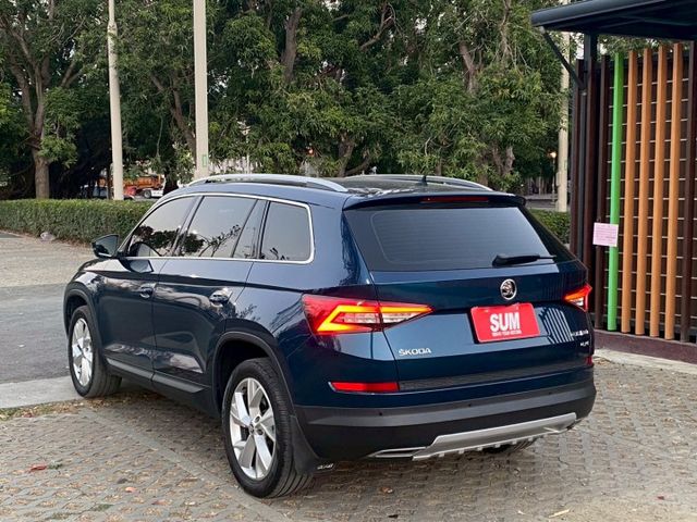 賞車前請先電話或LINE連絡預約!優惠賞車專線  第5張相片