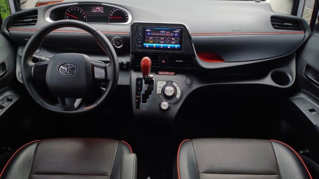 賞車前請先電話或LINE連絡預約!優惠賞車專線  第7張相片