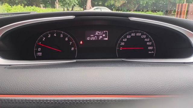 賞車前請先電話或LINE連絡預約!優惠賞車專線  第9張相片