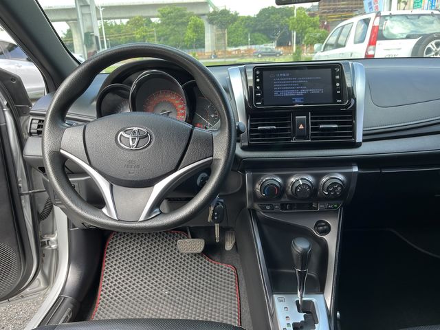 YARIS 1.5  第9張相片