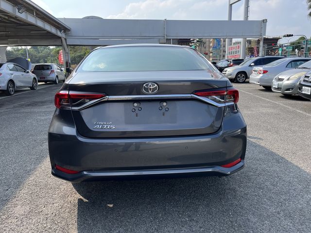 ALTIS 1.8  第6張相片