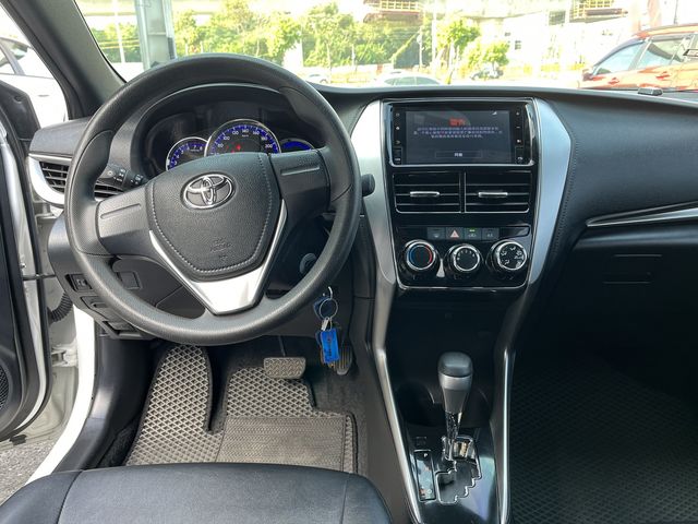 YARIS 1.5  第9張相片