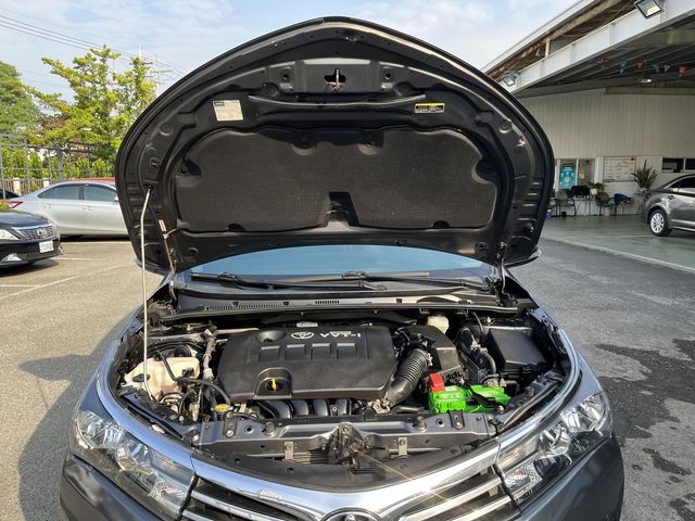 ALTIS 1.8  第10張相片