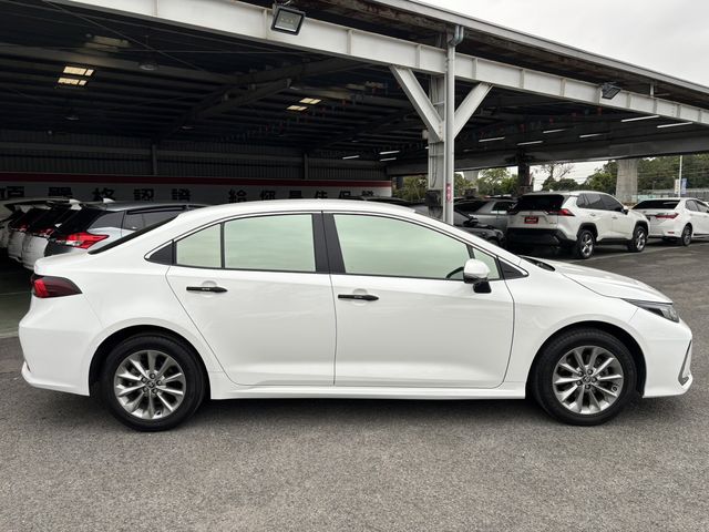 ALTIS 1.8  第4張相片