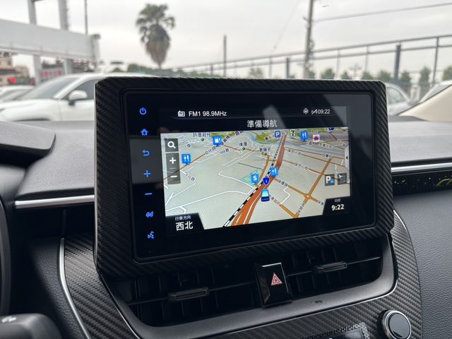 ALTIS 1.8  第10張相片