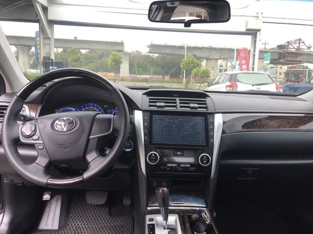 CAMRY 2.5 HV  第9張相片